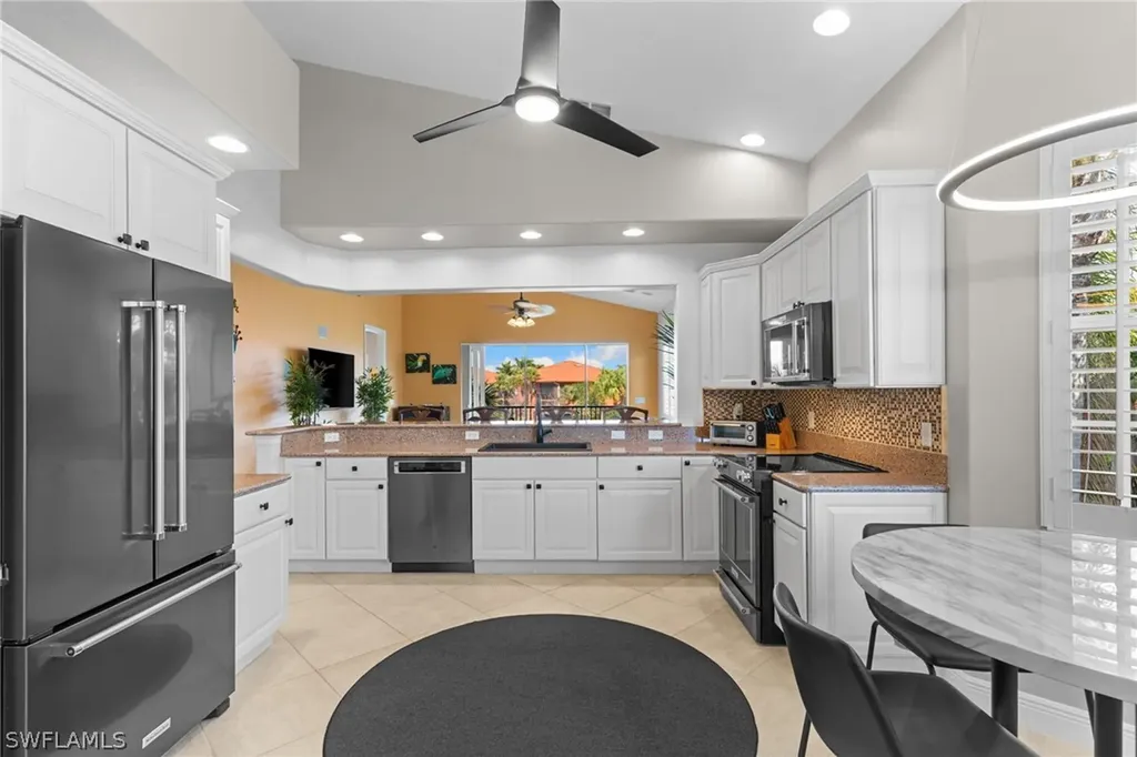 6417 Legacy Circle Naples FL 34113