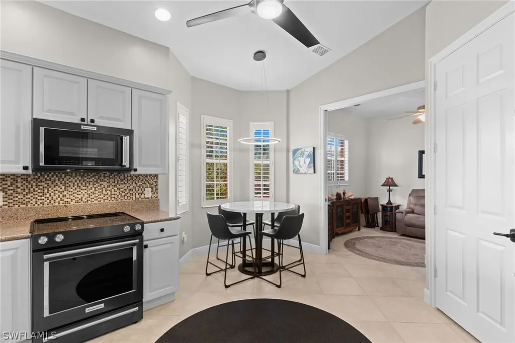 6417 Legacy Circle Naples FL 34113