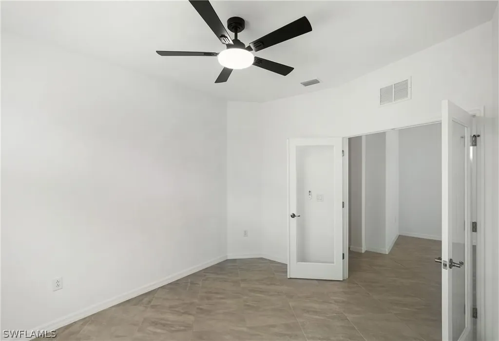 1751 Alameda Drive Naples FL 34120