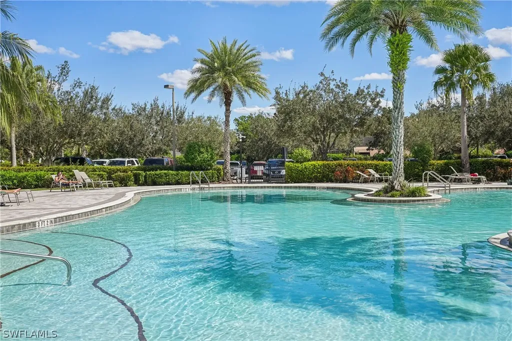 1751 Alameda Drive Naples FL 34120