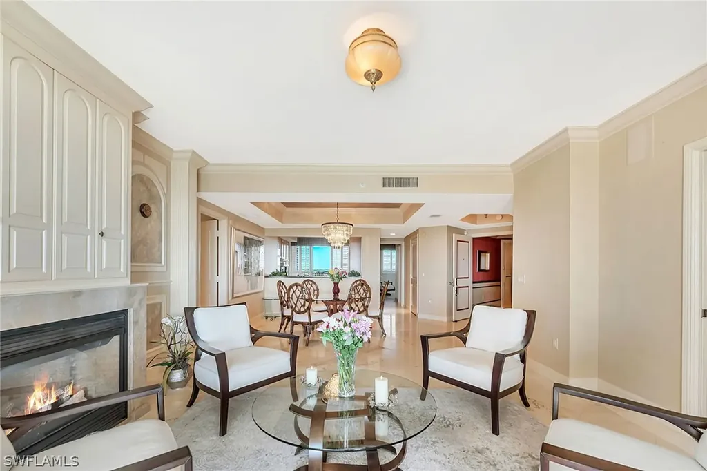 6597 Nicholas Boulevard Naples FL 34108