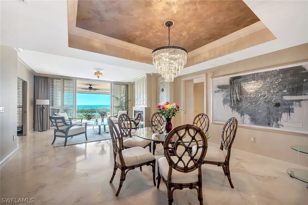 6597 Nicholas Boulevard Naples FL 34108