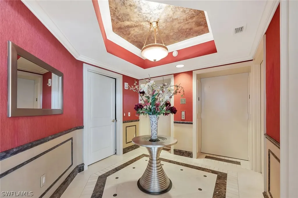 6597 Nicholas Boulevard Naples FL 34108