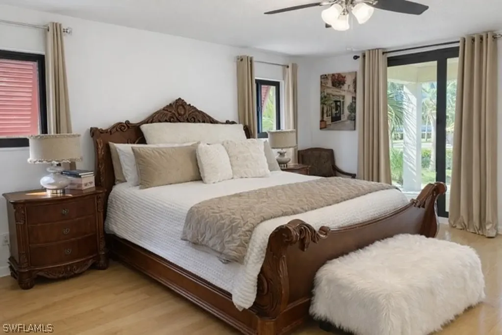 6040 Pelican Bay Boulevard Naples FL 34108