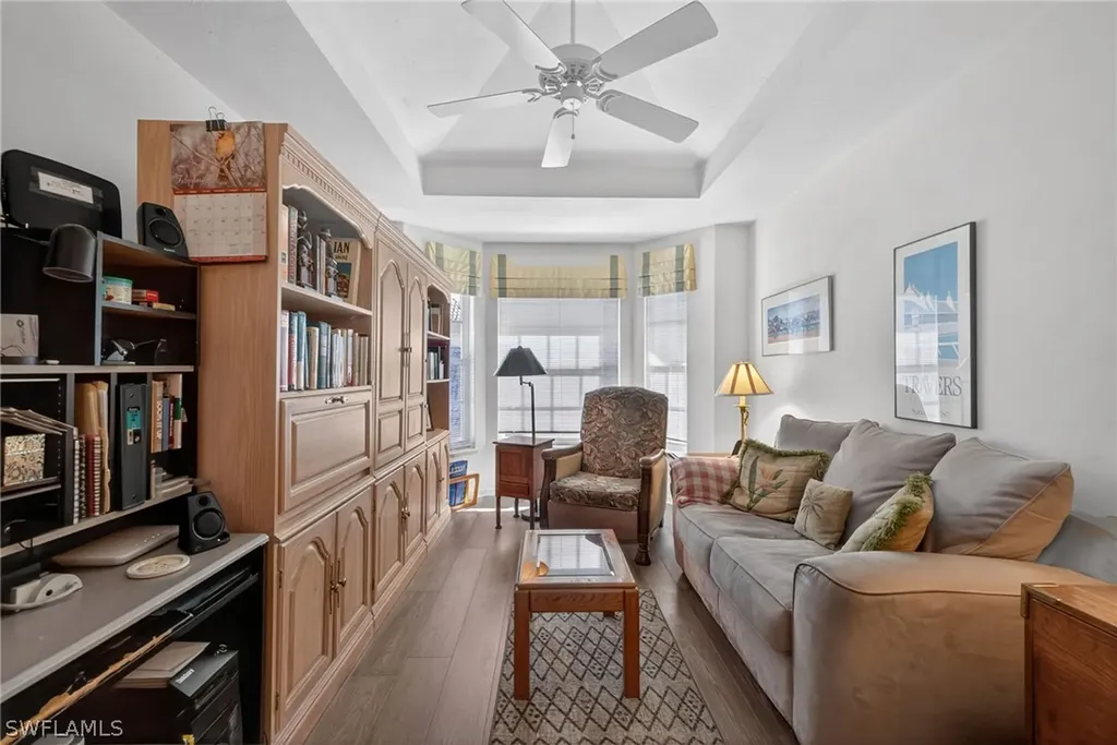 242 Via Perignon Naples FL 34119