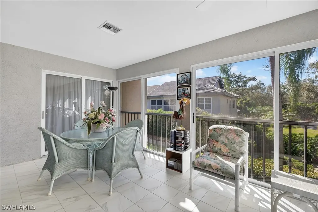 242 Via Perignon Naples FL 34119