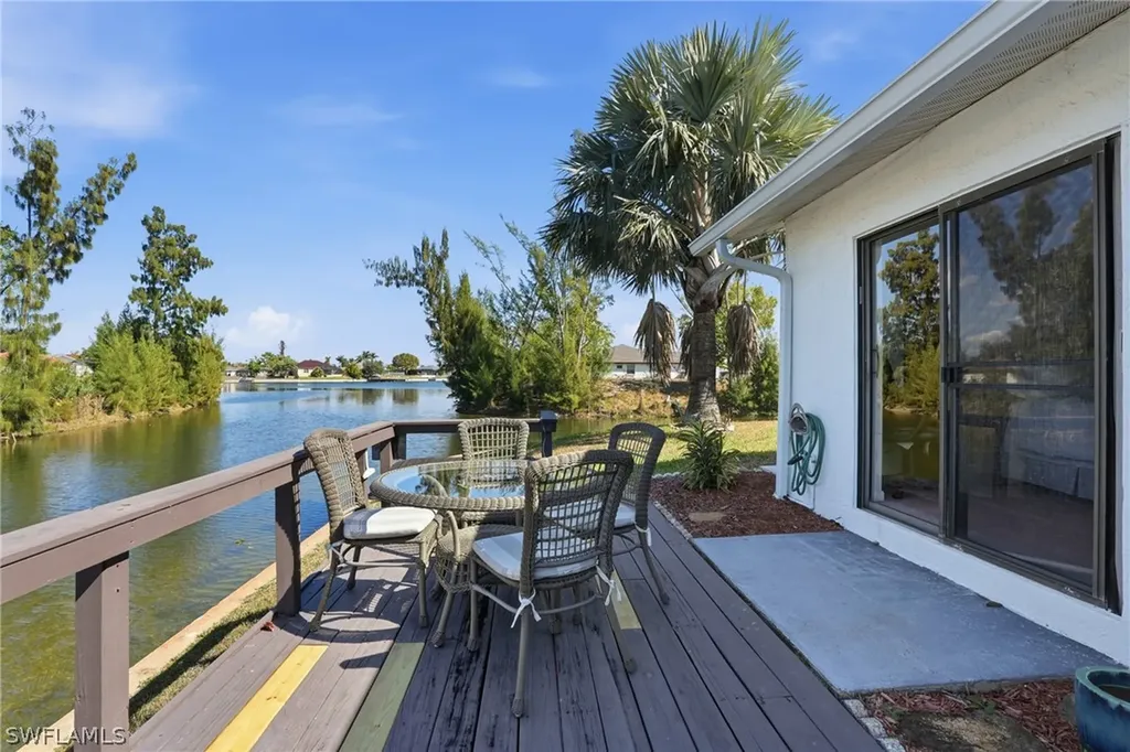 1135 Gleason Parkway Cape Coral FL 33914