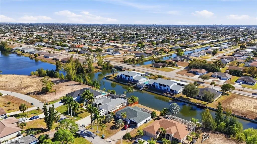 1135 Gleason Parkway Cape Coral FL 33914