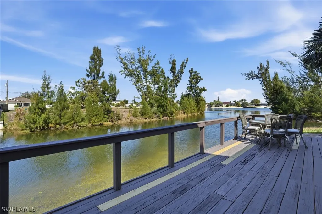 1135 Gleason Parkway Cape Coral FL 33914