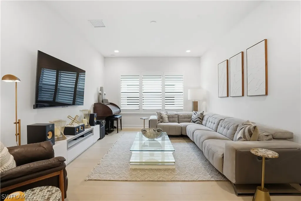 12350 Lavender Avenue Naples FL 34120