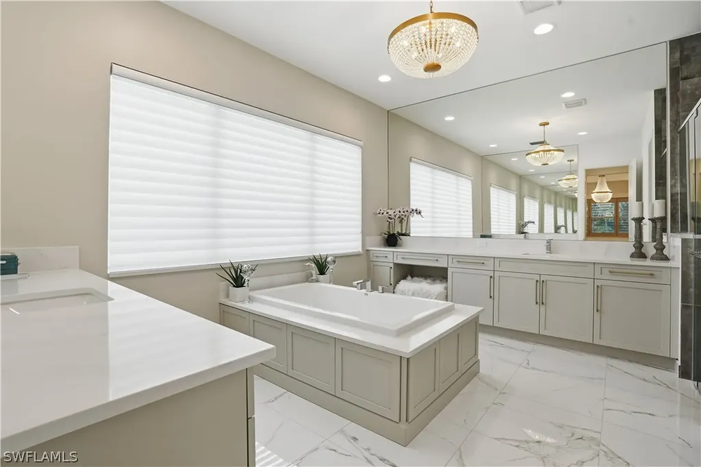 12350 Lavender Avenue Naples FL 34120