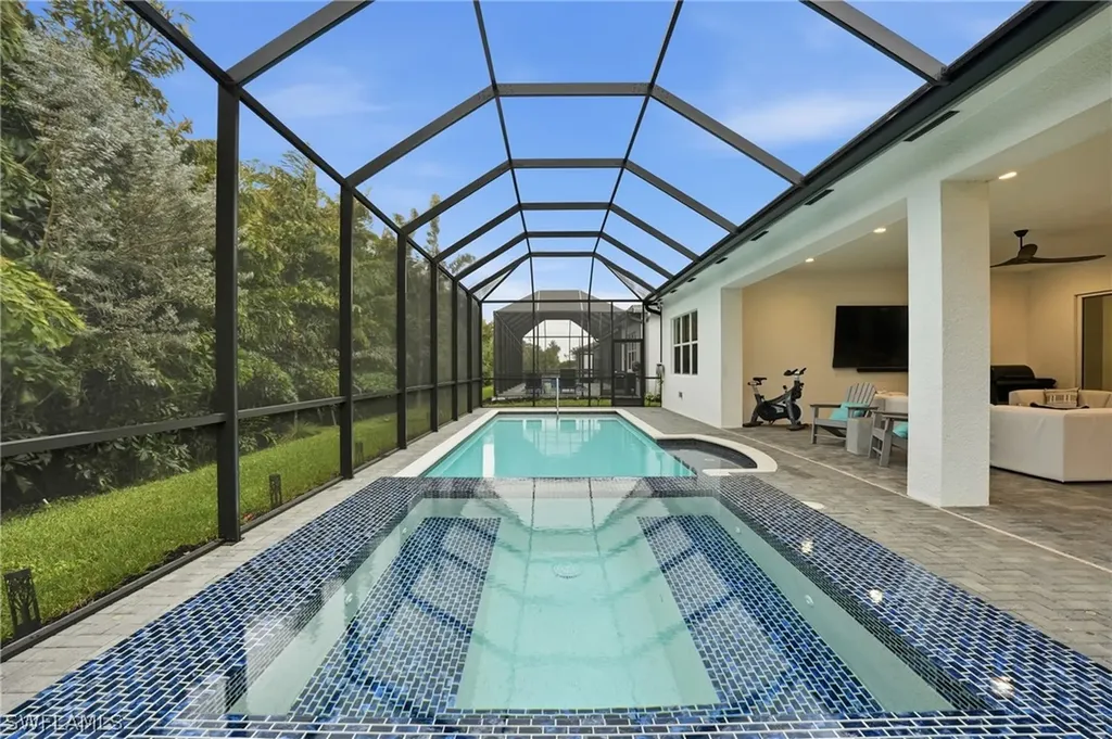 12350 Lavender Avenue Naples FL 34120