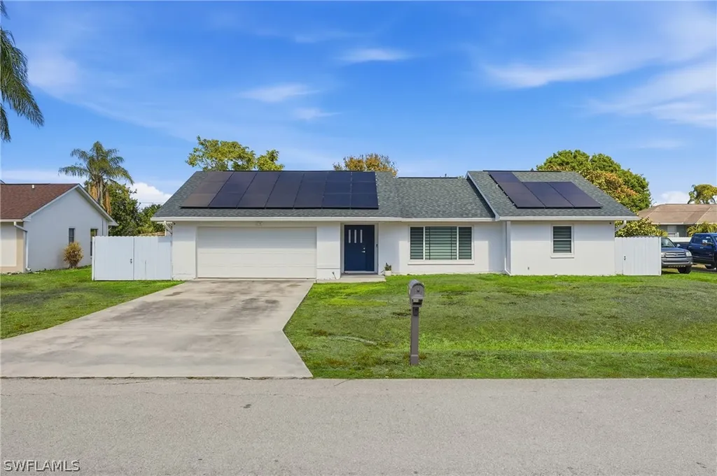 8441 Buena Vista Road Fort Myers FL 33967