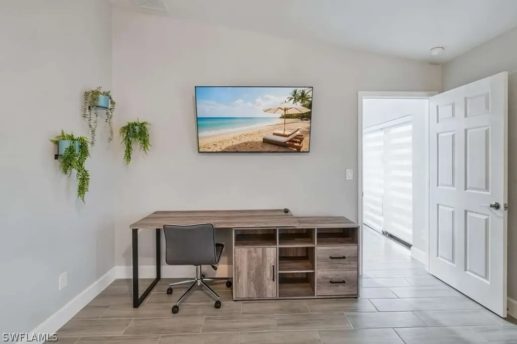 3911 NW 40th Lane Cape Coral FL 33993