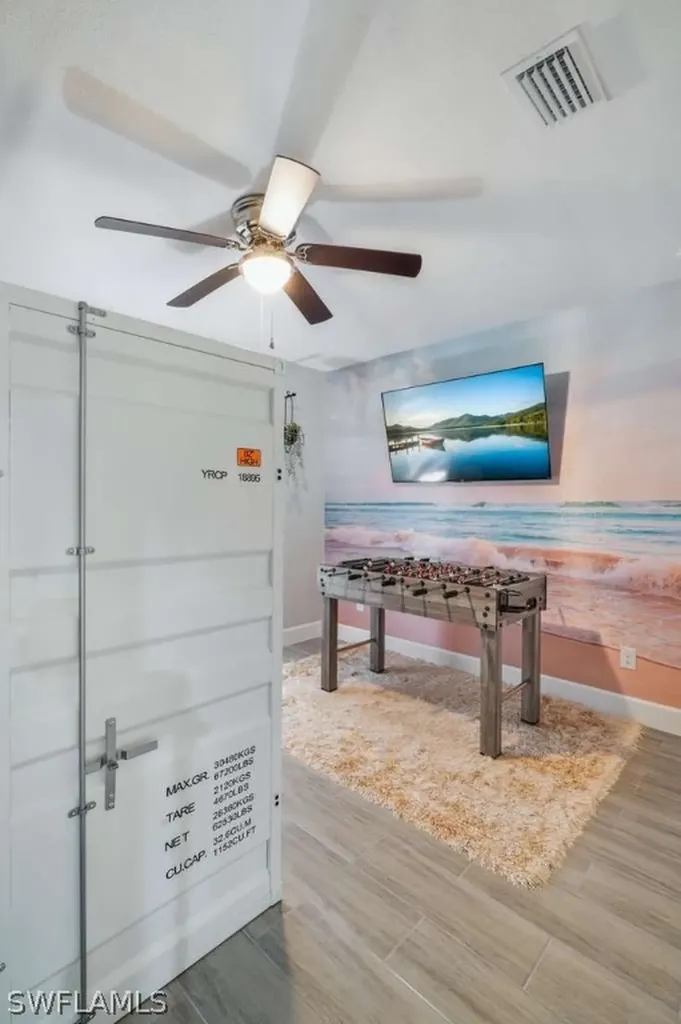 3911 NW 40th Lane Cape Coral FL 33993