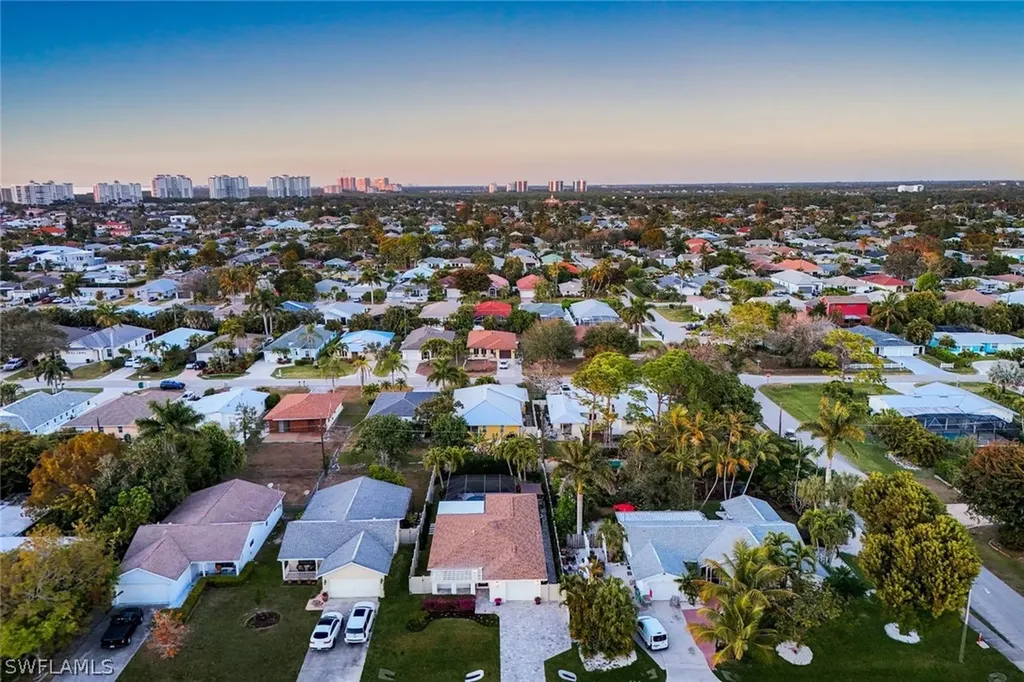 585 100th Avenue N Naples FL 34108
