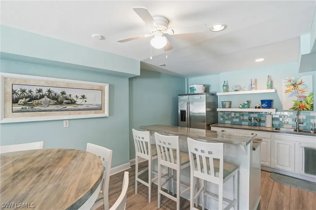 468 Capri Court Marco Island FL 34145