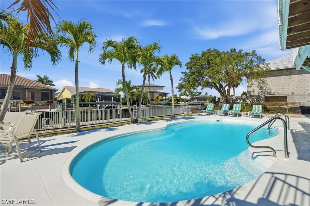468 Capri Court Marco Island FL 34145