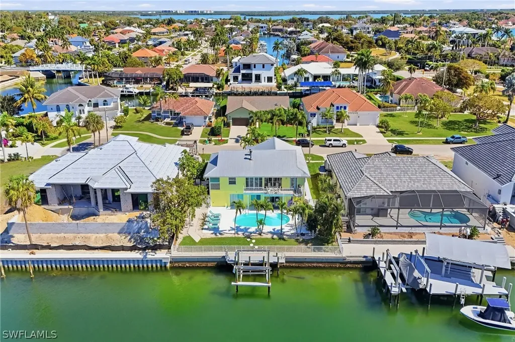 468 Capri Court Marco Island FL 34145