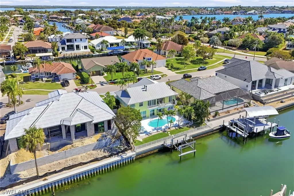 468 Capri Court Marco Island FL 34145