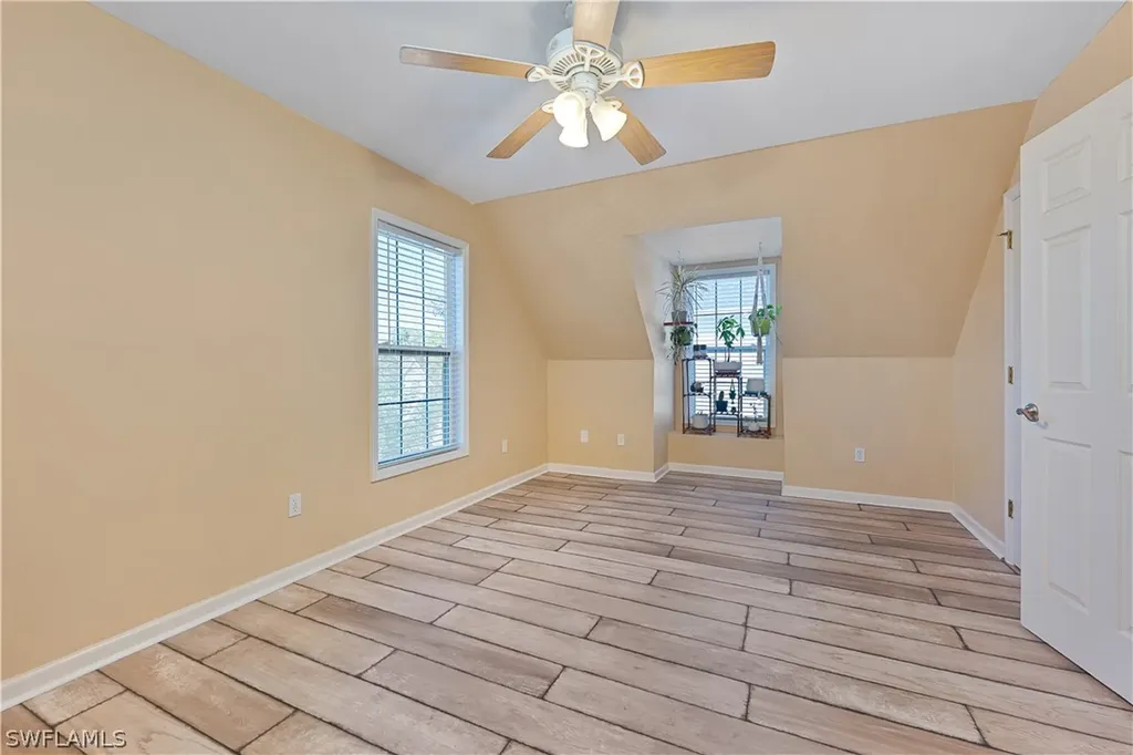 150 Leawood Circle Naples FL 34104