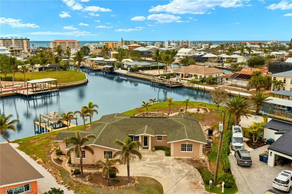 675 Randy Lane Fort Myers Beach FL 33931