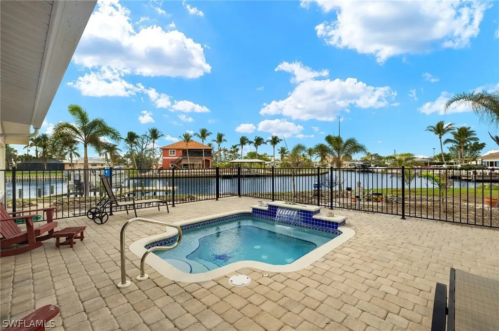675 Randy Lane Fort Myers Beach FL 33931