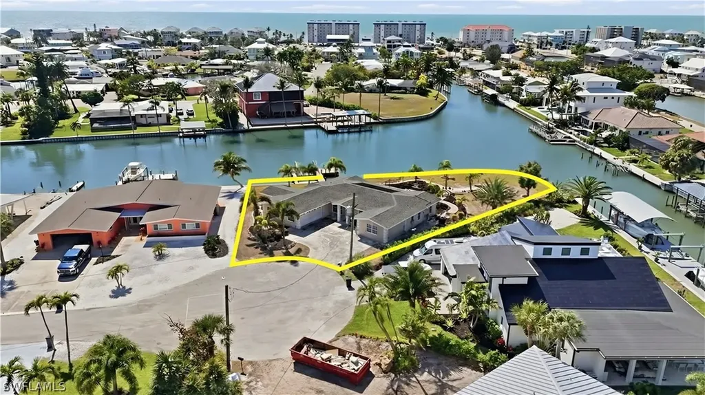 675 Randy Lane Fort Myers Beach FL 33931