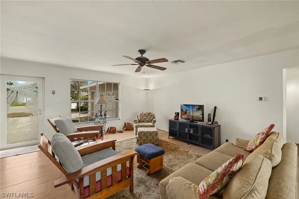 675 Randy Lane Fort Myers Beach FL 33931