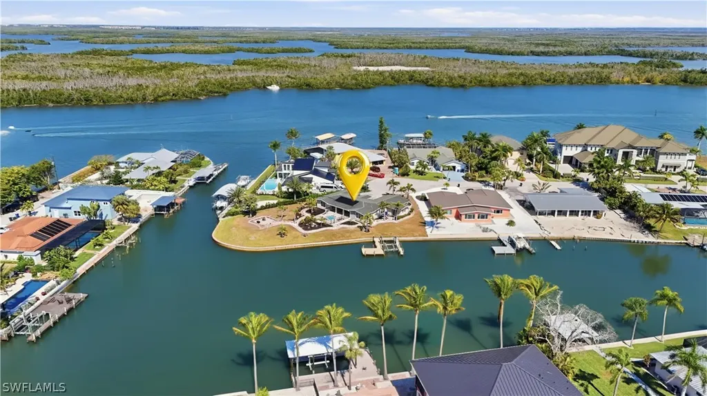 675 Randy Lane Fort Myers Beach FL 33931
