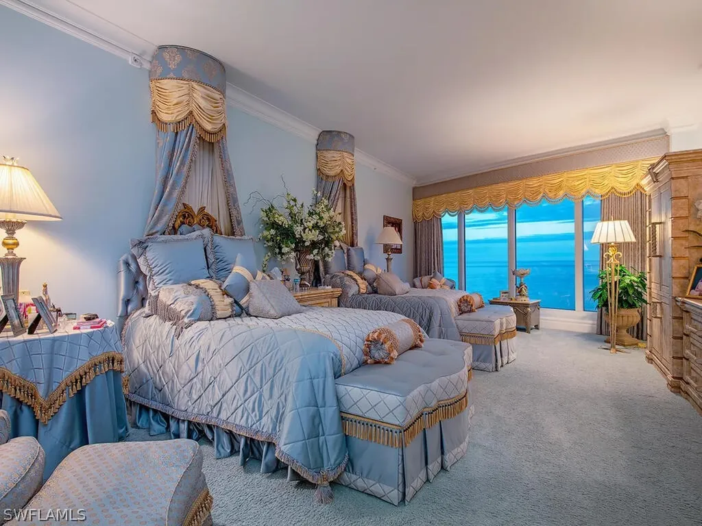 4101 Gulf Shore Boulevard N Naples FL 34103