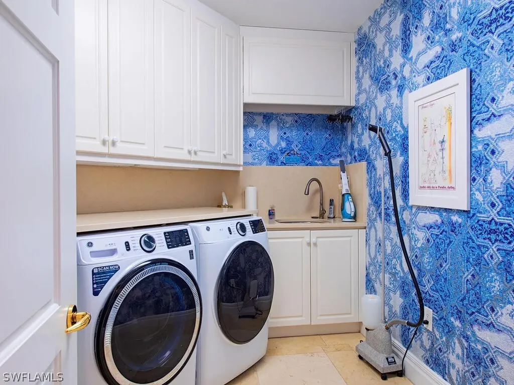 4101 Gulf Shore Boulevard N Naples FL 34103