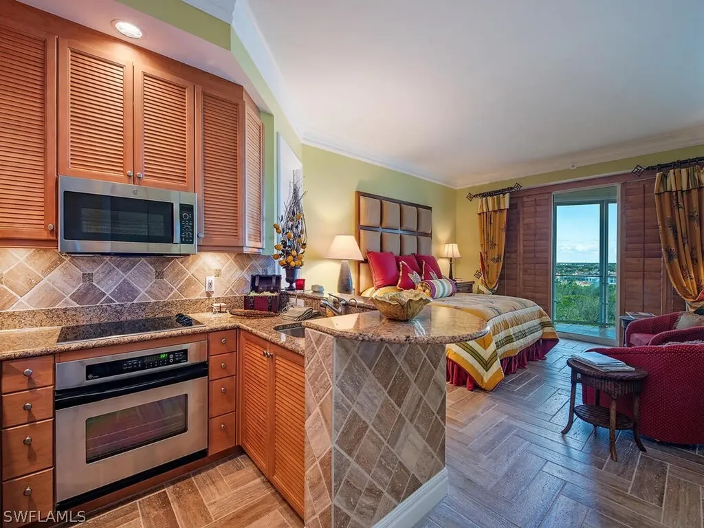 4101 Gulf Shore Boulevard N Naples FL 34103