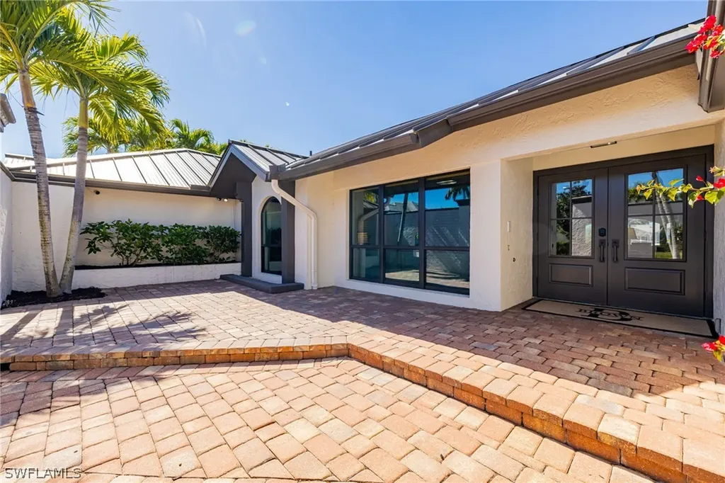 6777 Danah Court Fort Myers FL 33908