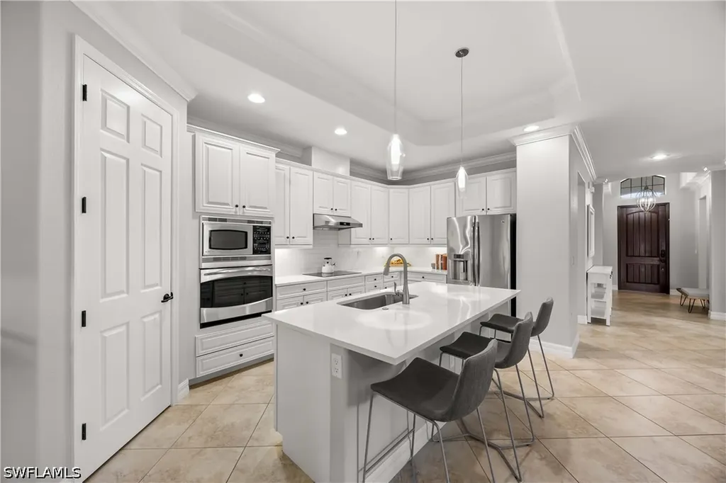 9222 Veneto Lane Naples FL 34113