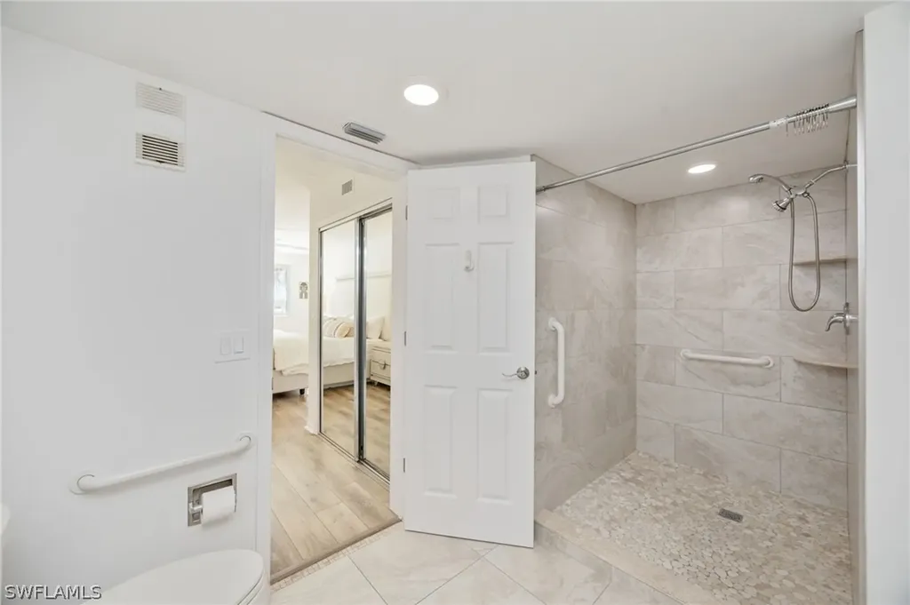 320 Horse Creek Drive Naples FL 34110