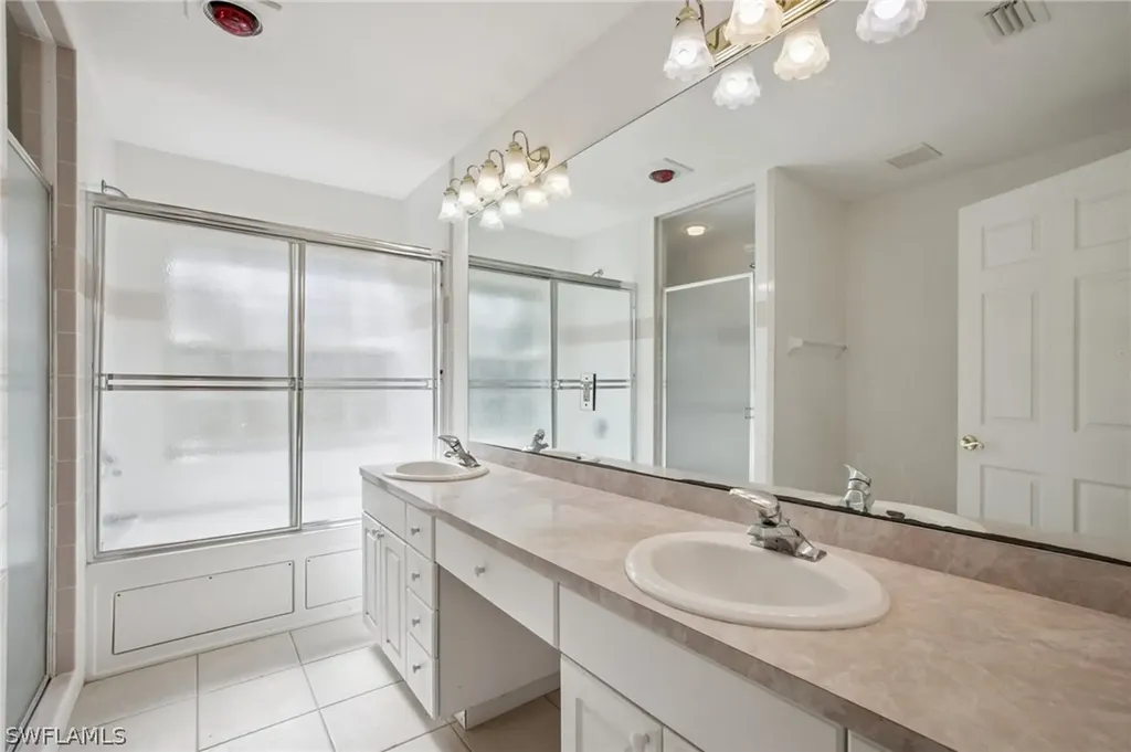 5348 Cypress Lane Naples FL 34113