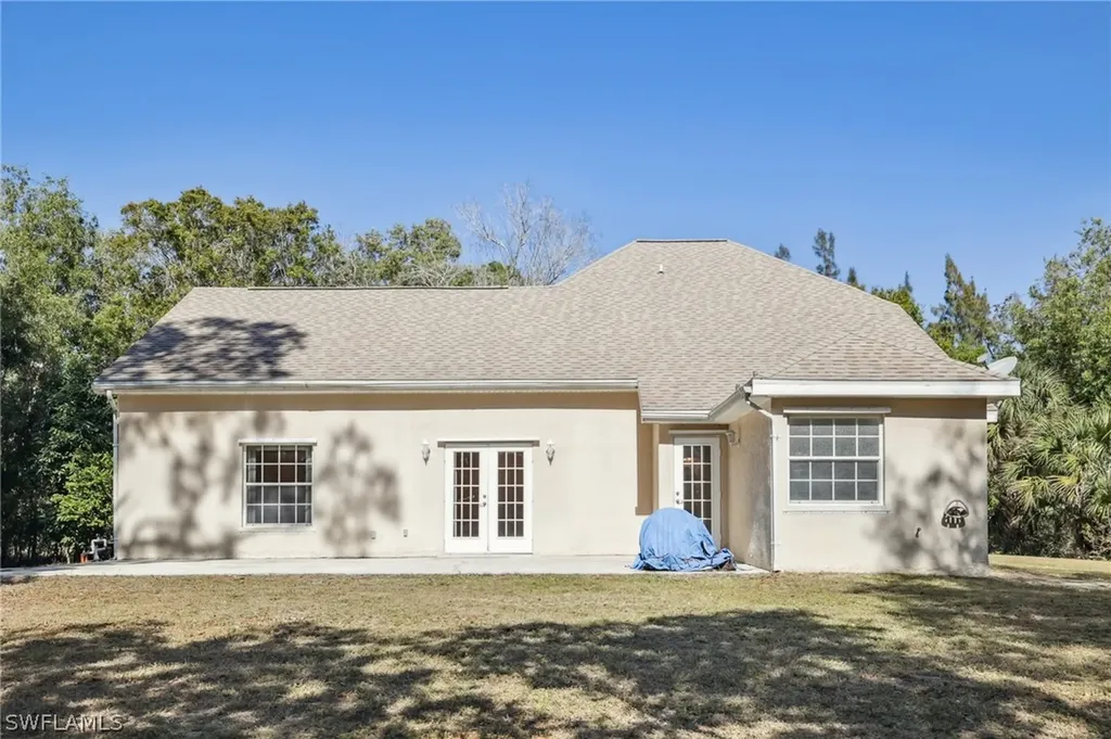 5348 Cypress Lane Naples FL 34113