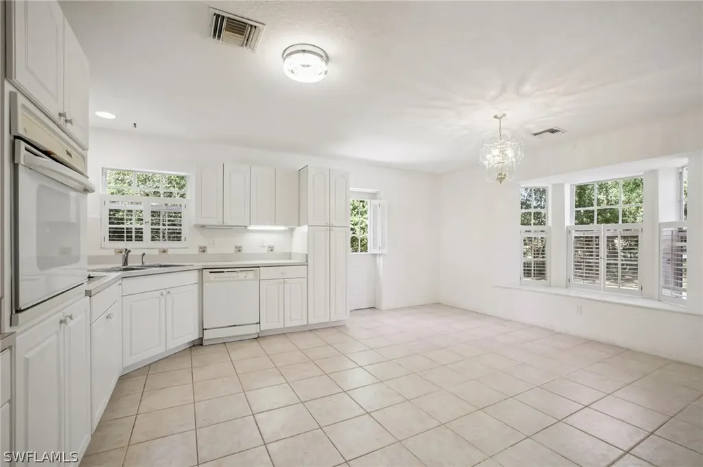 5348 Cypress Lane Naples FL 34113