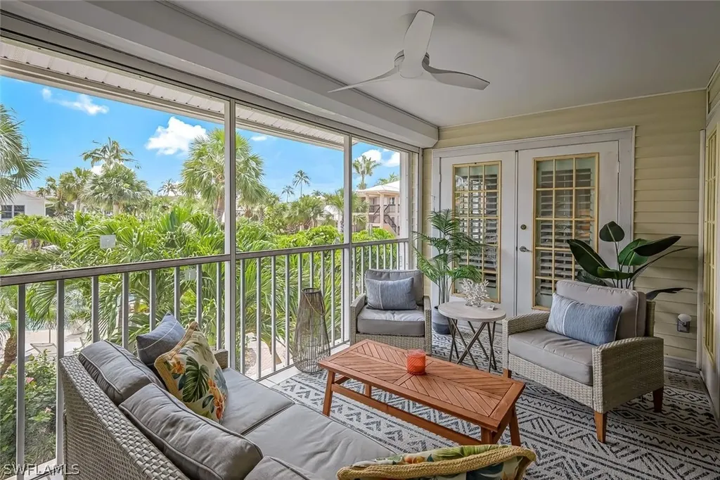 433 2nd Street S Naples FL 34102