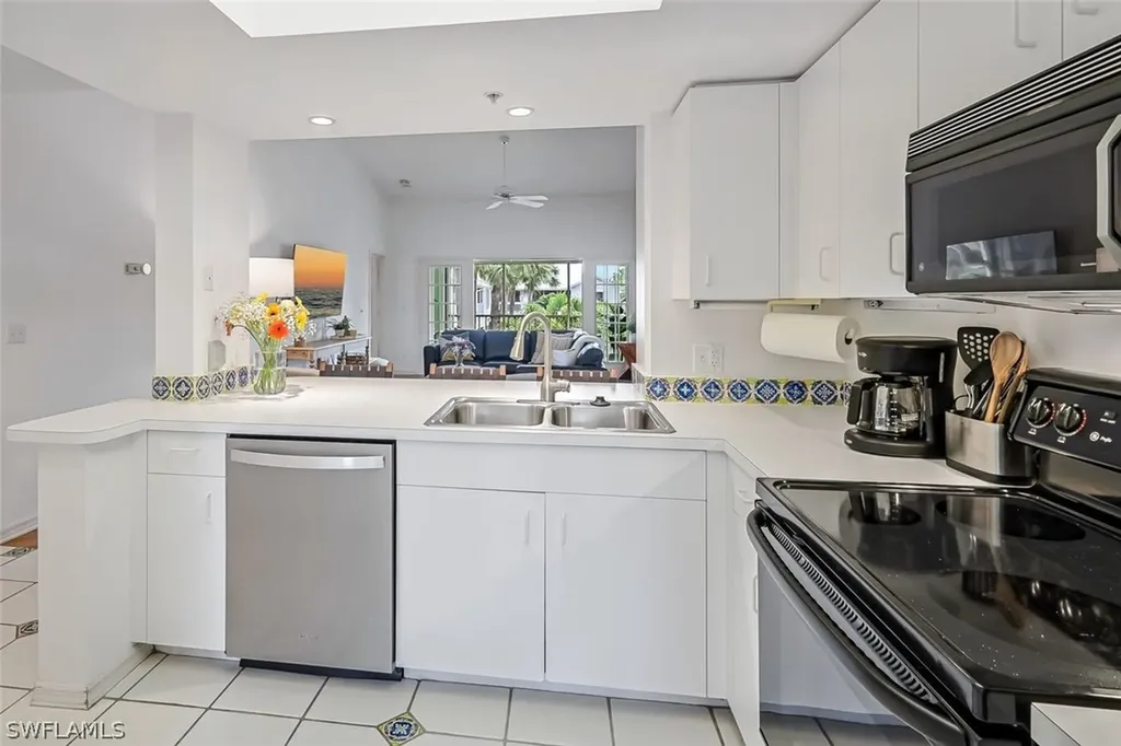 433 2nd Street S Naples FL 34102