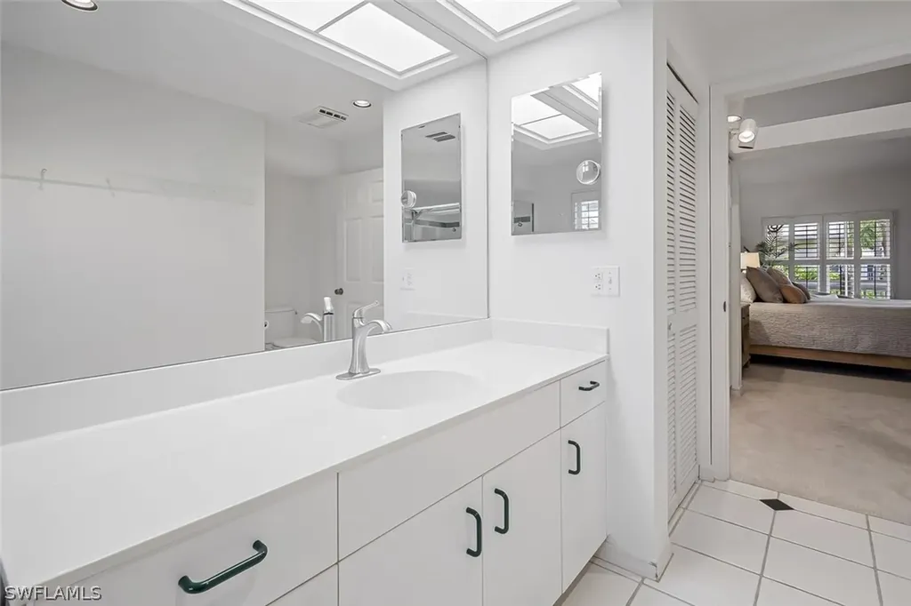 433 2nd Street S Naples FL 34102