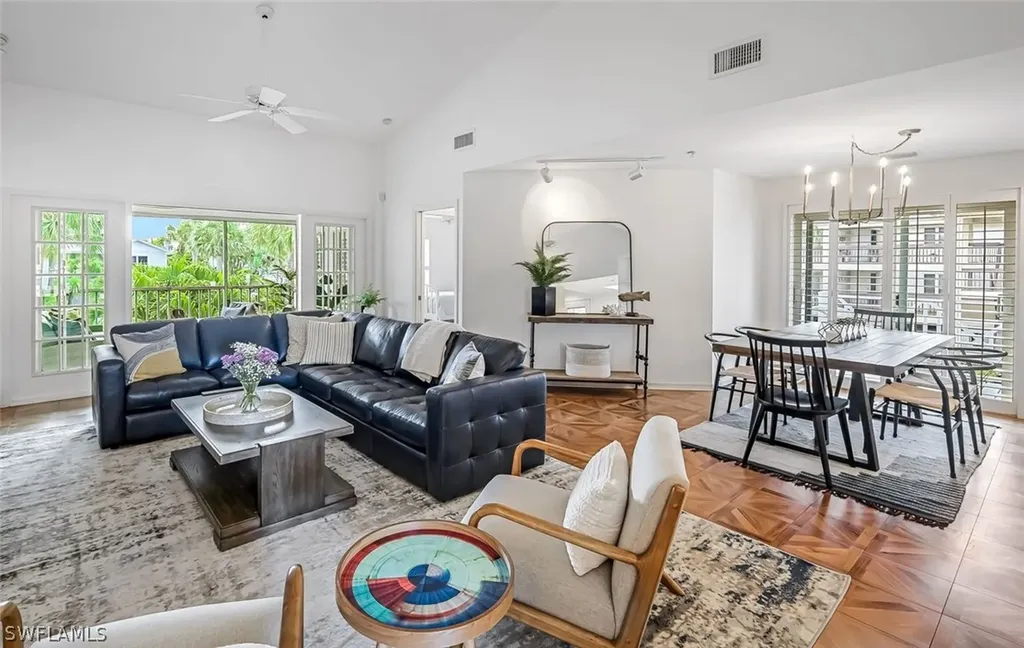 433 2nd Street S Naples FL 34102