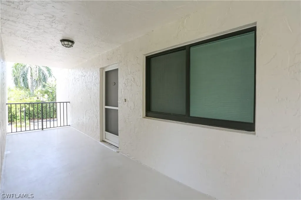 788 Park Shore Drive Naples FL 34103