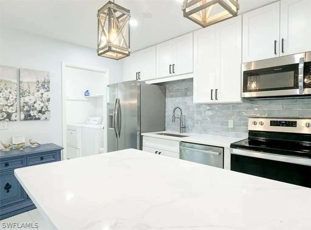 788 Park Shore Drive Naples FL 34103
