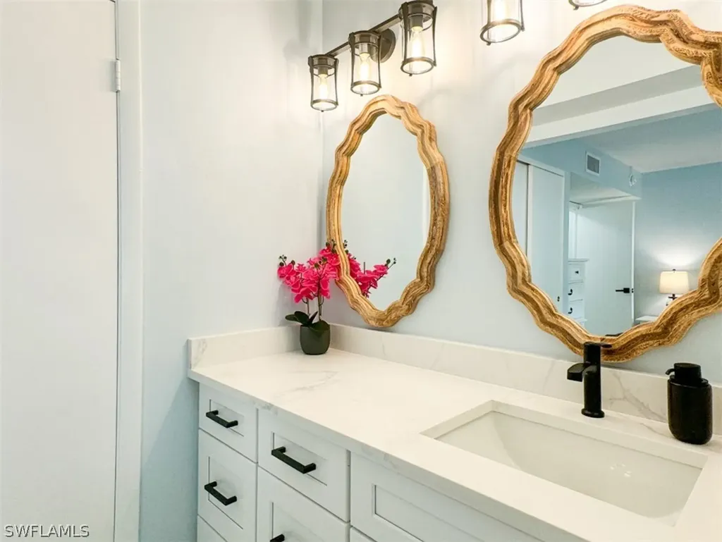 788 Park Shore Drive Naples FL 34103