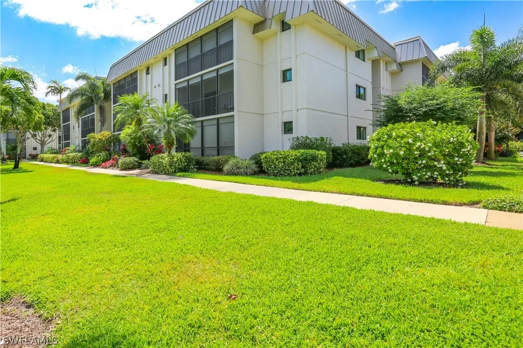 788 Park Shore Drive Naples FL 34103