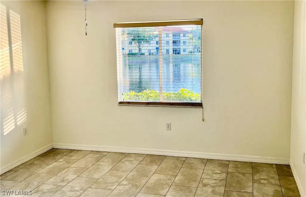8224 Key Royal Circle Naples FL 34119