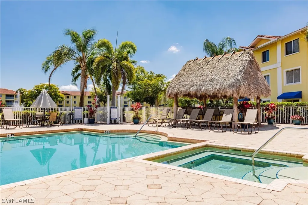 8224 Key Royal Circle Naples FL 34119