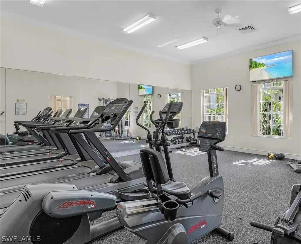8224 Key Royal Circle Naples FL 34119
